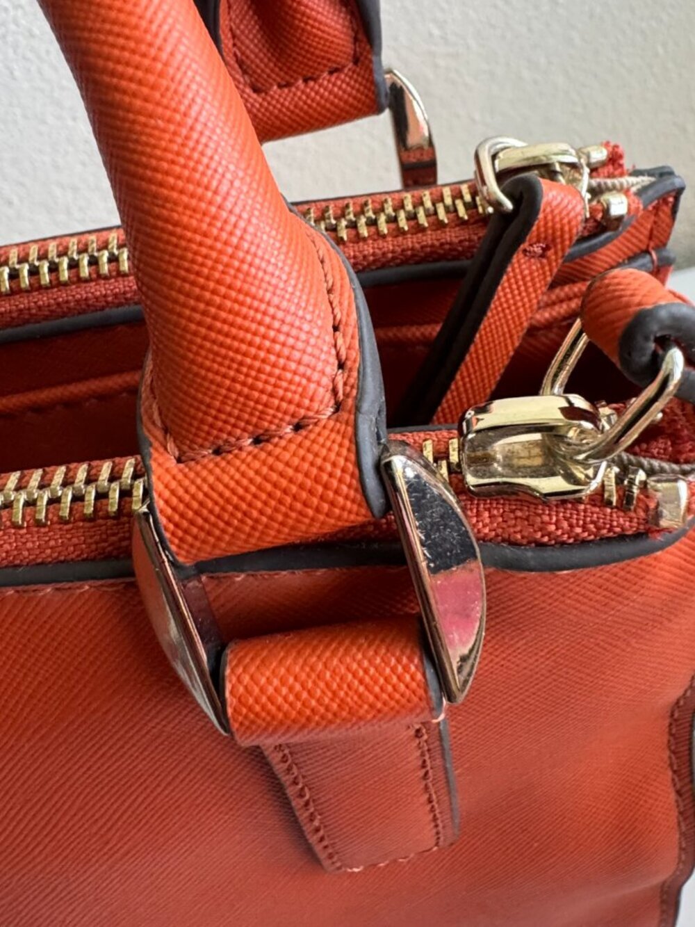 NWT Guess Greyson Mini Satchel Orange Crossbody Bag Gold Hardware Structured - Picture 14 of 14